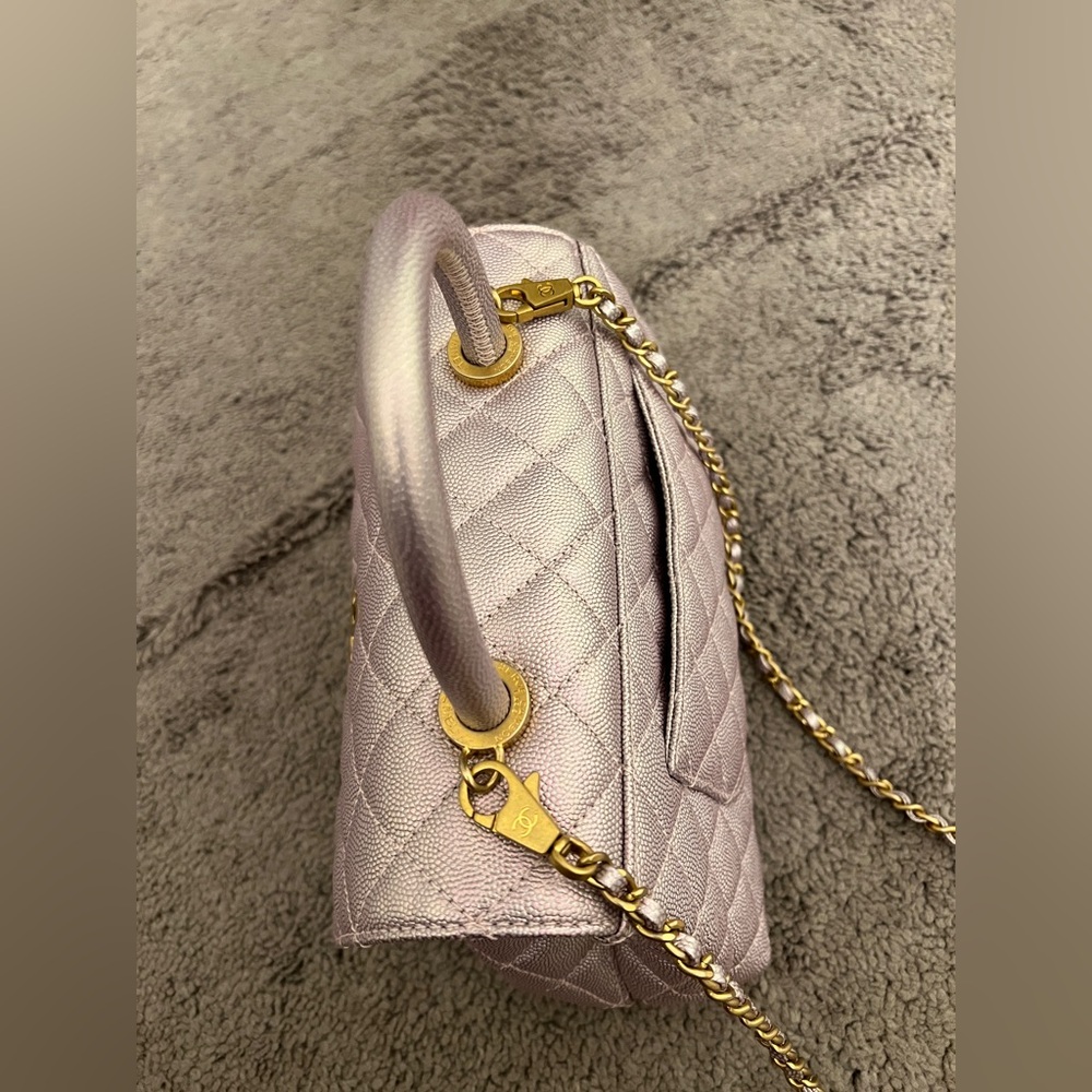 Chanel Metallic Pink Quilted Shoulder Bag - Picture 6 of 6